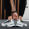 Running Outdoor Gazon Authentieke herenschoenen Spring and Fall Professional Sports Sneakers Flat Women's Casual Trainers Gift