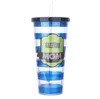 Der neueste 22-Unzen-Milchkaffee-Strohbecher mit doppellagigem, gestreiftem, flachem Deckel, der eine Vielzahl von Stilen aufblitzt, und unterstützt ein individuelles Logo