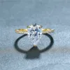 ホワイトイエローゴールドの結婚指輪