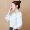 Kore İpek Bluz Kadınlar Beyaz Gömlek Puf Kol Gömlek Kadın Boncuk Saten S Slash Boyun Tops Artı Boyutu 210604