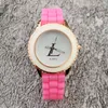 Orologi di marca TOP Moda donna Ragazze Orologio da polso al quarzo con cinturino in silicone L022395