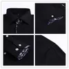 남성 캐주얼 셔츠 Tfetters 남성 셔츠 봄 가을 한국 긴 소매 버튼 칼라 주머니 디자인 안티 링클 대형 5XL 다운