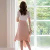 Onregelmatige kantoor Sexy 2 stuk pak Koreaanse dames zomer witte kant tops en roze rok nacht party set voor dameskleding 210602
