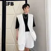 IEFB Summer Black Herrkläder Diamantform Embossed Men's Cardigan Vest + Elastiska Midja Shorts Två Pieces Set 9Y7034 210524