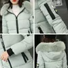 giacca invernale da donna lunga con cappuccio allentata con collo in pelliccia parka spesso caldo in cotone imbottito cappotto da donna moda femminile parka 211018