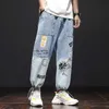 High Street Ricamo Lettera Jeans Uomo Oversize Jeans sfumati larghi Pantaloni Hip-Hop Dance Party Jeans Pantaloni Uomo 210622