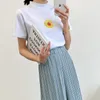Été col rond t-shirt femmes coton décontracté à manches courtes haut à fleurs t-shirt CRRIFLZ 210520