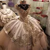 Pembe Boncuk Quinceanera Elbiseler Aplikler Balo Sparkly Tatlı 16 Yıl Prenses Balo 15 Yıl Vestidos de