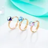 Kluster ringar mode blå / vit österrikisk kristall för kvinnor guld färg justerbar bröllop band ring fest smycken flickor gåvor