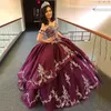 2022 Classy Burgundia Suknia Balowa Quinceanera Suknie Sweetheart Neck Aplikacje Złote Koronki Sweet Satin Party Suknie