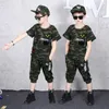 Costumes de sport pour enfants 039s T-shirts de camouflage et pantalons courts Vêtements d'entraînement militaire Ensembles de 2 pièces pour étudiants adolescents Clothe7412115