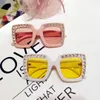 Fashion Kids Sunglasses Lovely Diamond Inlaid Frame Girls Sunglass Ultraviolet-proof Infant Glasses Eyewear Child Shades Gafas Gift Wholesale