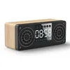 Bluetooth Trådlös högtalare TF Trä Subwoofer LCD Digital Klocka Säng Larm Tabell Dekoration FM 211112