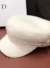 Caps de gorro/crânio 01911-fu-pearl adicione botões de pérolas de cor cáqui no inverno quente peur lady lady hat octogonal feminino visors de lazer Cap delm22