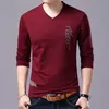 Marque de mode t-shirt pour hommes coréen petit ami cadeau tendance hauts Streetwear col en V imprimé à manches longues t-shirt hommes vêtements 210707