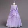 2022 Röd Lace Unik Tulle Flower Gilr Klänningar För Bröllop Långärmad Princess Lager Bow Fall Winter Communion Party Formella Dress Kids