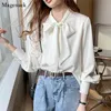 Sonbahar Gevşek Kore Bayanlar Tops Saten Şifon Bluz Kadınlar Mavi Uzun Kollu Beyaz Gömlek Yay V Yaka ile Zarif 10691 210512