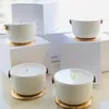 Nyaste i lager Aromaterapi IV parfym Candle doft 220G Dehors II Neige Feuilles d'Or Lle Blanche L'Air du Jardin med förseglad presentförpackning Snabb leverans