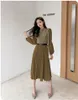 Automne hiver femmes pull à tricoter Style coréen Chic Patchwork élégant décontracté femme plissé robes mi-longues Vestidos 210514
