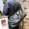 Duffel Bags Xiao.p Mode Heren Hoge Kwaliteit PU Lederen Geweven Plaid Handtas Mannen Schoudertas Reizen Grote Capaciteit Zakenreis