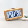 Hölzerner digitaler Wecker, Sensor-Nachtlicht mit Schlummerdatum, Temperaturuhr, LED-Uhr, Tischwanduhren CCF7115