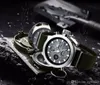 Multi -functionele bergsportfactoren Domineering Waterdichte mannelijke vorm Quartz Nylon Militaire horloge Tactische LED -duik 50m 2528