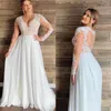 Vintage Lace A Line Wedding Dresses Long Sleeves Plus Size Bridal Gowns V Neck Sweep Train Light Champagne Outdoor Bridals Wear