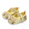 Första Walkers Born Baby Girls Skor Sequin PU Läder Buckle Princess Footwear Bow Insert