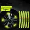 Autocollant réfléchissant de moyeu de roue de voiture autocollant lumineux de jante de pneu pour la conduite de nuit accessoires de style de voiture en gros personnalisé