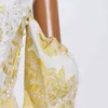Elegancka sukienka do haftowania dla kobiet Slash Neck Puff Krótki rękaw Wysokiej talii Ruched Mini Sukienki Kobiet 210520