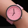 컬러 스트랩이있는 레이디 캔버스 쿼츠 손목 시계 패션 시계