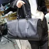 Duffel Bags Xiao p Fashion Men's High Quality Pu Leather Woven Plaid Handbag Men Shoulder Bag Travel Large Capacity Business 222R