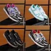 M￤n tr￤nare skor kalv l￤der lyxiga designers sneaker gummi yttersula svart patent l￤der utomhus casual sko sporttr￤nare tr￤nare