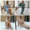 Gratis Höst Kvinnor Lace-Up Sweater Knit Dress Sexig V-Neck Lantern Sleeve Hem Split MDI Vestidos 210524