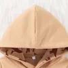 Björnledare nyfödda pojkar tjejer mode kläder sätter ny höst spädbarn baby hooded tecknad dinosaurier outfits aktiv söt kostym g1023