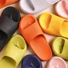 2021Four Seasons Couples Home Soft-Soled Light Slippers Ladies EVA Slides Women/Man Simple Sandals Female Multicolor House Shoes