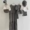 Vår och sommarflickor Plaid Casual Princess All-Match Long-Sleeved Dress Kids Dresses för 210702