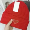 Luksusowa czapka z dzianiny projektant czapka beanie męskie dopasowane czapki Unisex kaszmirowe litery Casual czapki z czaszkami moda na zewnątrz wysokiej jakości 15 kolorów