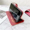Deluxe 3D Impress Flower Letter Phone Fodral för iPhone 12 Mini 12Pro 11 Pro X XS Max XR 8 7 Plus Polerat PU Läder Plånbok Flip Skal med Fashion Rem