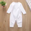 Vêtements pour bébés Pull à boule de cheveux Jolie fille tricotée à manches longues Body né Romper Automne Chaud Garçon Ensemble 210515