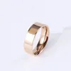 Pierścień designerski Titanium Steel Pierścień 6 mm Gold Rose Srebrne pary mężczyzn i damskie Pierścienie Pierścień Prezentowanie Zebrania Wyspek 163a