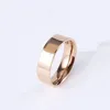 Bague en acier au titane de créateur, bagues pour couples en or, rose, argent de 6 mm pour hommes et femmes, cadeau, rassemblement, fiançailles, boîte-cadeau de bijoux de lettre de mode de haute qualité.