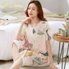 Détente Femmes D'été Maison Shorts Élégant Dentelle Applique Col Plus La Taille Femmes Vêtements De Nuit Lavande Couleur Pyjama Femme 210901