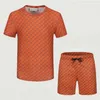 2022 Letnie męskie Projektanci Jogging Garnitur Wysokiej Jakości Mężczyźni Dres Pullover Running Bluza Mężczyzna Krótki Rękaw Spodnie Moda T-shirt + Dwukierki M-3XL
