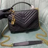 Handväskor Designer kvinnor Väskor Crossbody Kedjor i äkta läder Handväskor Messenger Clutch Modeväskor YB49 Totes axelväskor Cross Body kvinnaväska Handväska Handväska