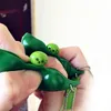 Squeeze Straps Extrusie Fidget Speelgoed Decompressieboon Sleutelhanger erwt Sojabonen Sleutelhanger Edamame Phone Charms Kids Gift