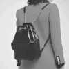 Cadeia Joe Backpack Monogramas Mulheres Back Pack Pack em forma V Quilting couro genuíno grande capacidade bolso preto bolsa de bolsa de bolsa 00c1#