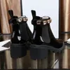 مصمم مارتن الأحذية الجلود الفاخرة الكاحل أحذية مصممين إمرأة الجوارب عالية الجودة الشتاء مربع رباط الحذاء عالية الكعب
