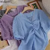 V Neck Pearl Beading Blusas Moda Mulheres Blusas Sólida Plissada Curta Manga Camisa Coreano Ins Senhora Escritório Camisas 210519