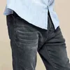 Kuegou 코튼 봄 가을 남자 청바지 블랙 워시 오래 된 빈티지 슬림 패션 고품질 데님 바지 바지 KK-2975 211120